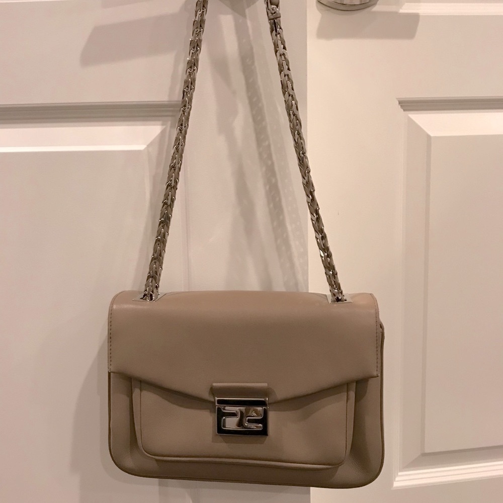 Taupe Fendi Be Baguette